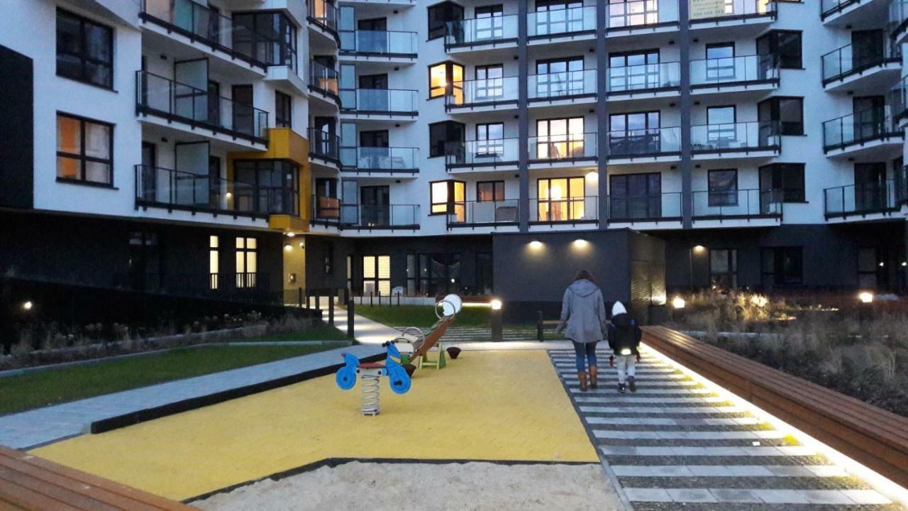 Newburg Apartments Wolska Warschau Buitenkant foto