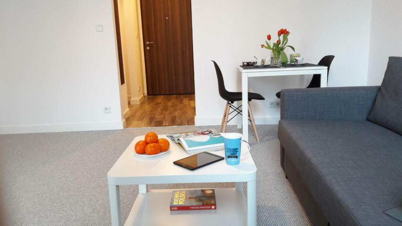 Newburg Apartments Wolska Warschau Buitenkant foto